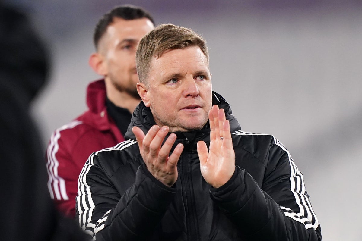 Le Retour Triomphant d'Eddie Howe : Un Héros Face à la Pneumonie