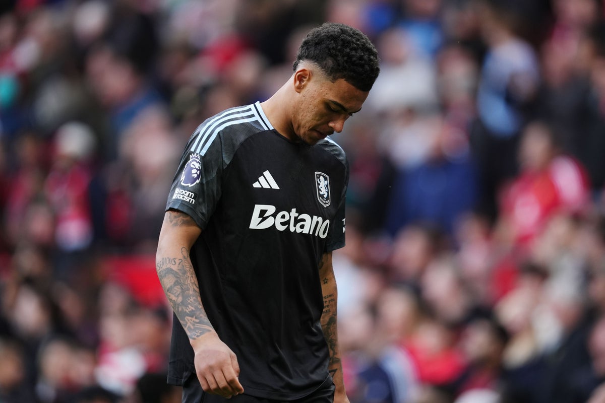 Aston Villa : La Plainte qui Secoue le Football après une Défaite Controversée contre Manchester United