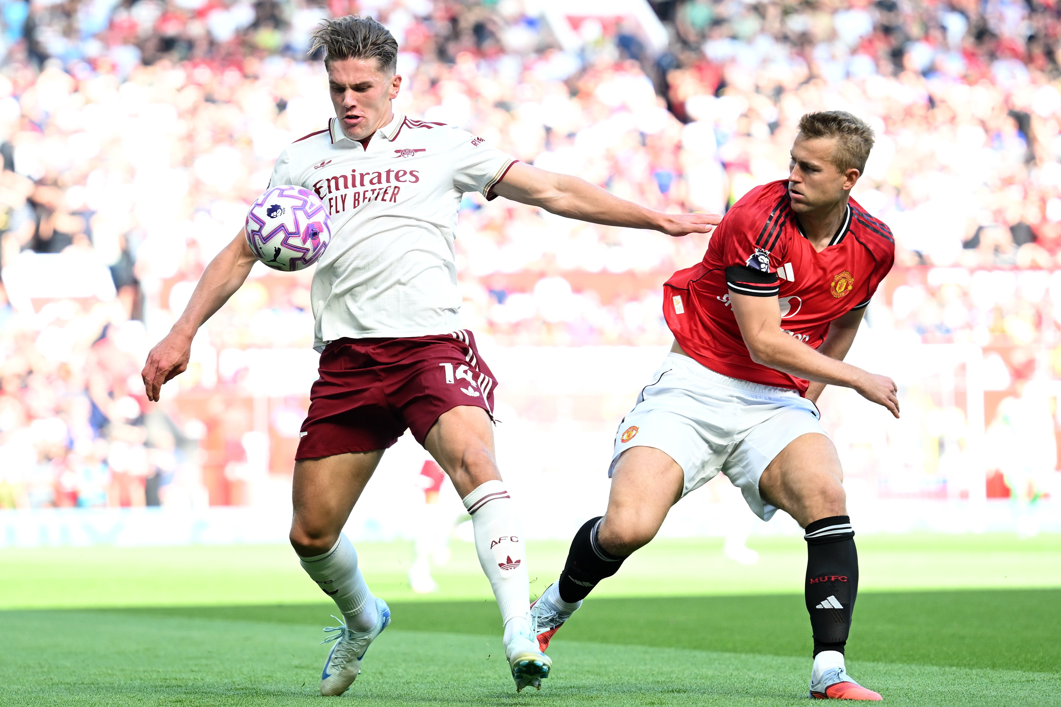 Débuts Tumultueux de Viktor Gyökeres avec Arsenal à Old Trafford : Analyse et Perspectives