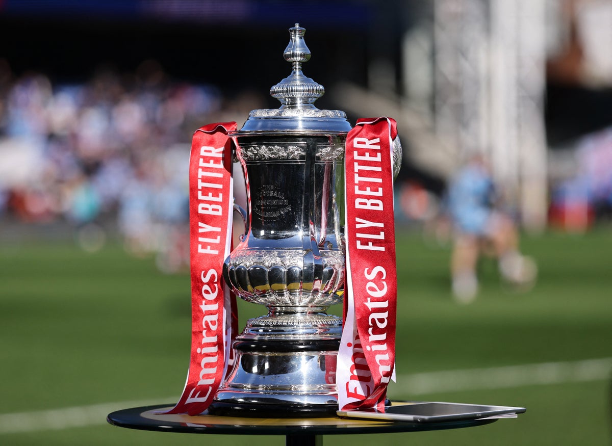 Tirage des Quarts de Finale de la FA Cup 2024-25 : Rencontres Épiques et Drames Footballistiques
